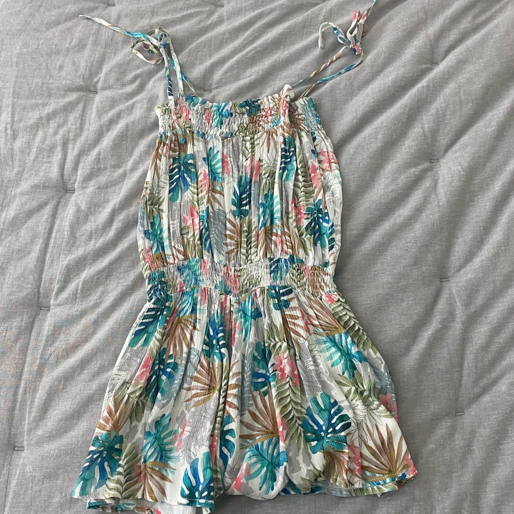 STORIA shoulder tie romper/beach cover up size small